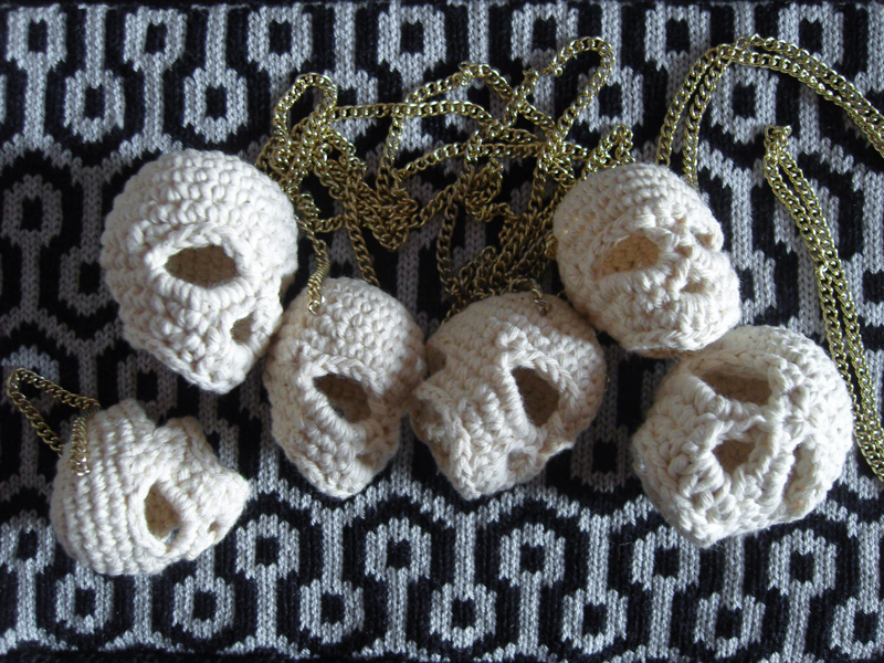 skullptures-pendants